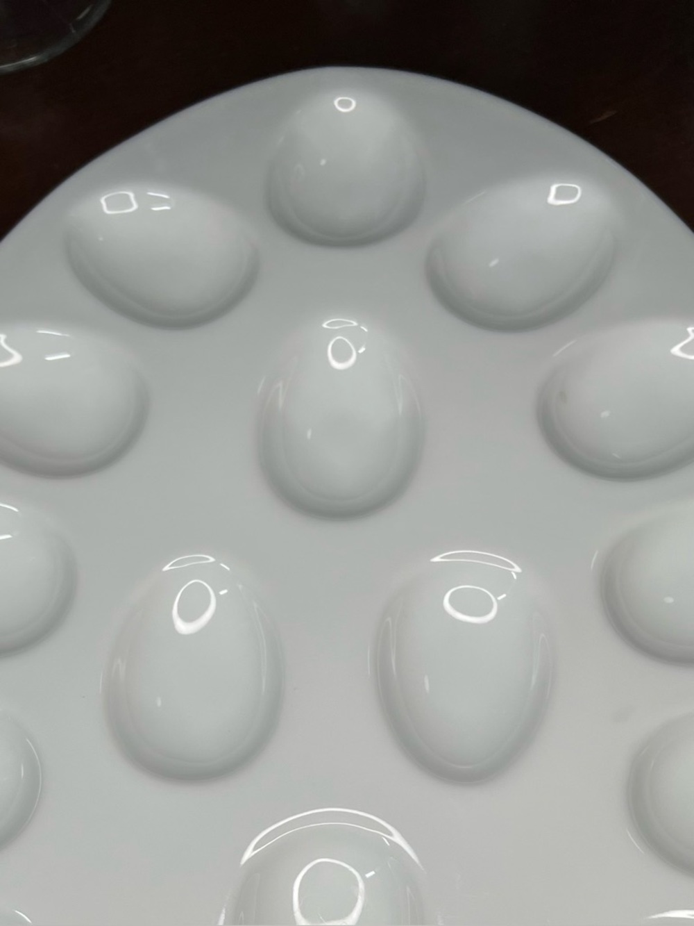 Threshold porcelain deviled egg tray from Target 18 count - Picture 2 of 7